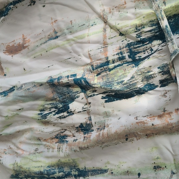 Liz Lange Maturity Tunic Top - Picture 12 of 12